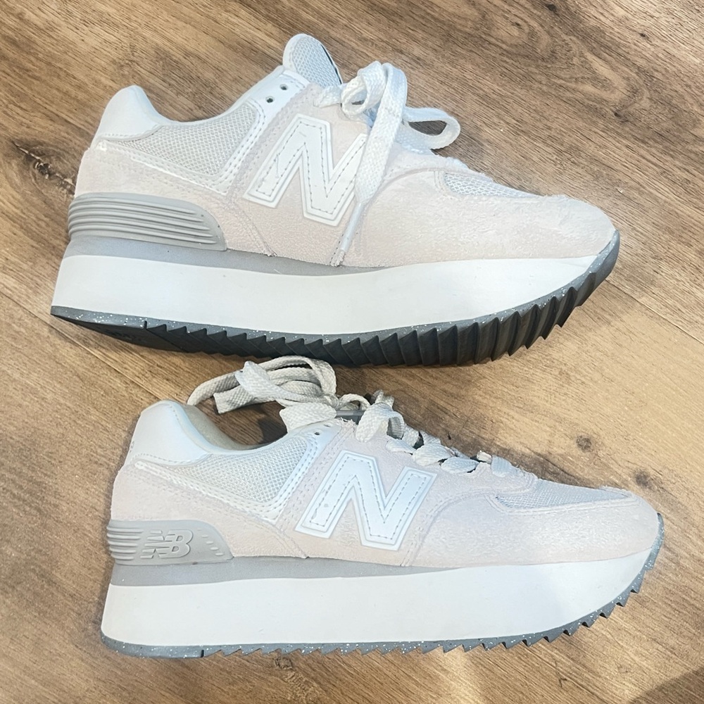 New Balance 574+ women’s 6.5